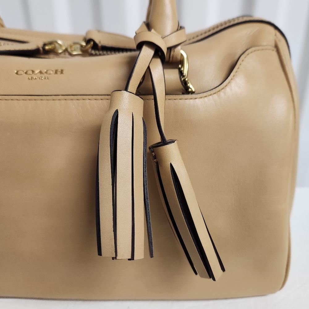 100% AUTHENTIC  COACH LEGACY LEATHER HALEY SATCHEL 23574 B4/Sand Beige Tassels - Picture 5 of 12